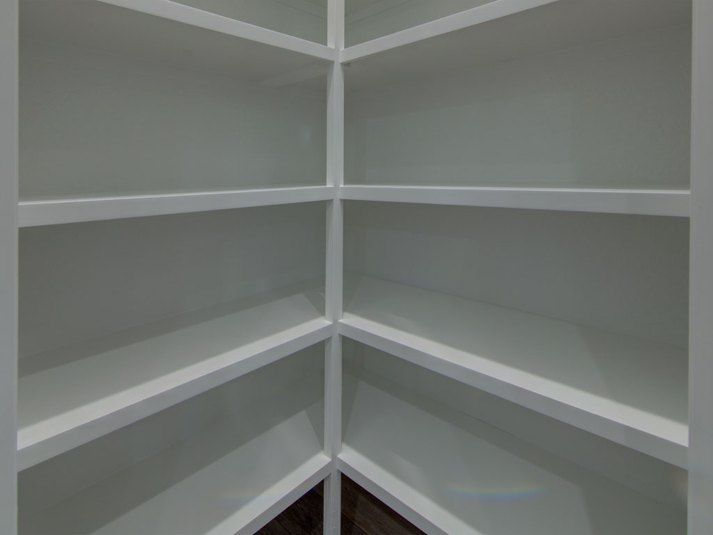 <span  class="uc_style_uc_tiles_grid_image_elementor_uc_items_attribute_title" style="color:#ffffff;">pantry shelving</span>